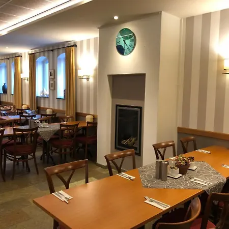 Otel De Witte Hoeve Venray