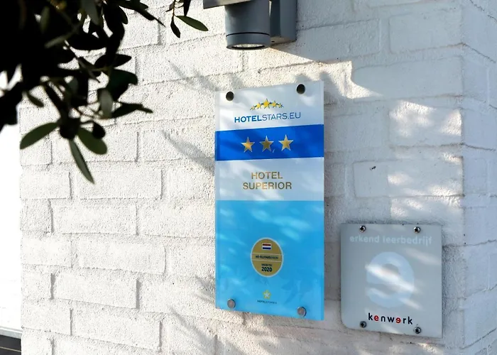 Hotel De Witte Hoeve 3*