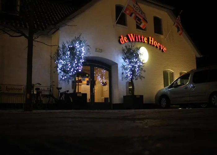 De Witte Hoeve 3* فينري